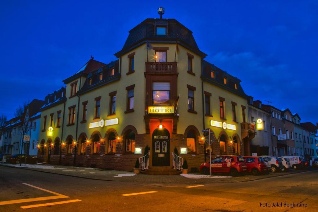 Saarland Hotel - Restaurant Milano Nalbach Экстерьер фото